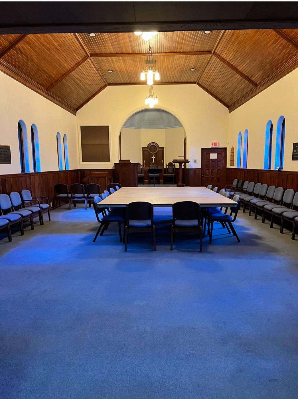The Intimate Chapel: A Space for Reflection and Small Gatherings at Immanuel Congregational Church